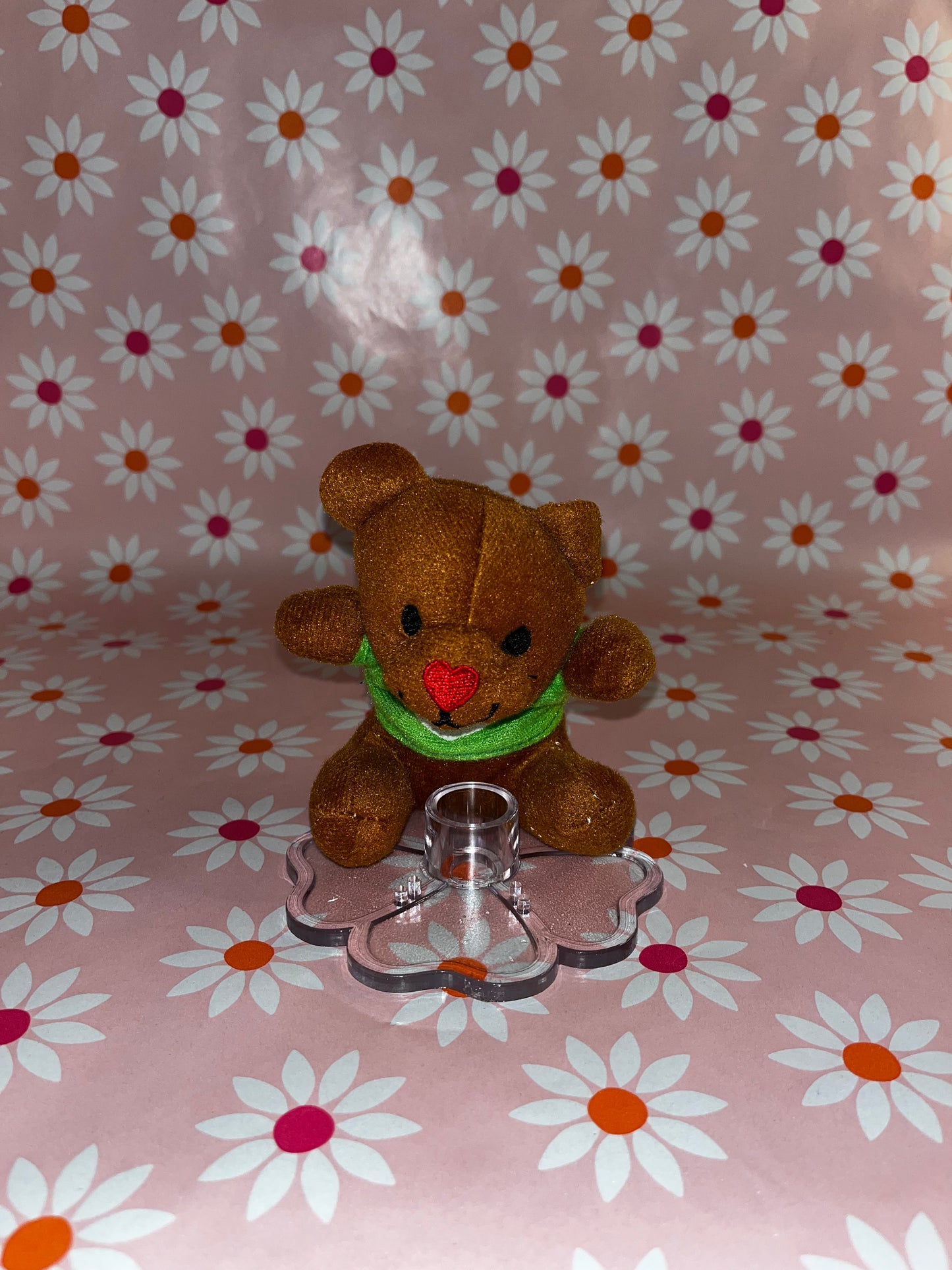 basic forever Rose Hug
